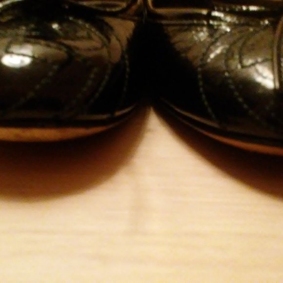 Gucci Microguccissima Patent Leather Ballet Flat with Bow size 35.5 - Picture 3 of 8
